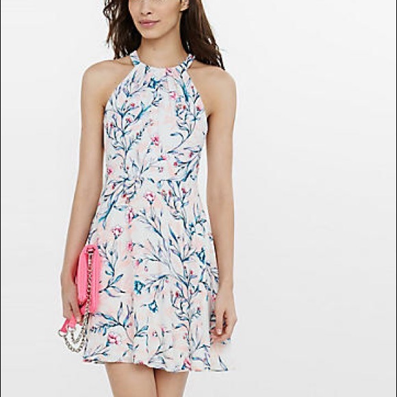 Express Dresses & Skirts - EXPRESS Floral Dress